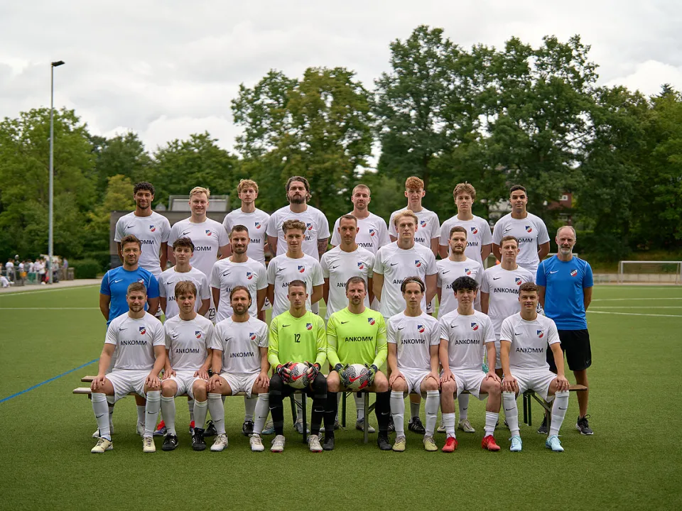 Mannschaftsfoto der 1. Herren, Saison 2024/25